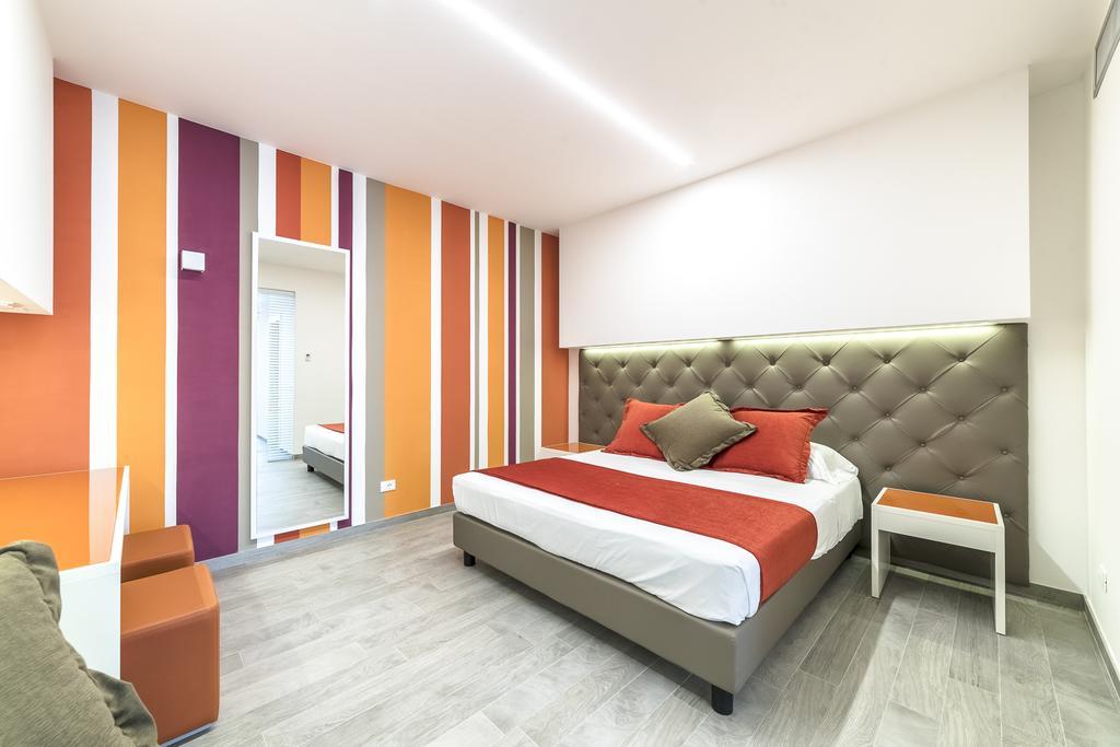 Hotel Tenda Rossa Marina Di Carrara Luaran gambar