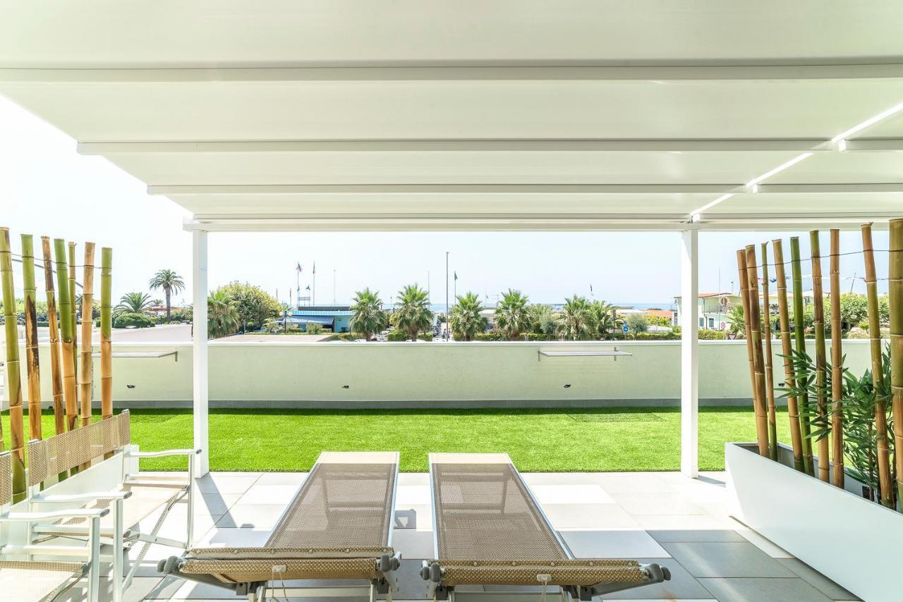 Hotel Tenda Rossa Marina Di Carrara Luaran gambar